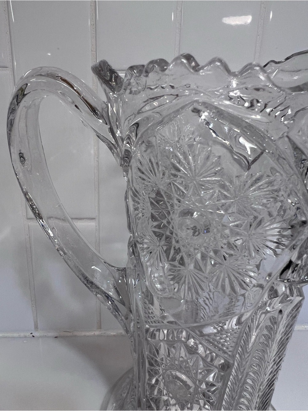 Vintage Pressed Glass 8.5" tall Brilliant Cut Starburst Sawtooth Edge Pitcher - Picture 3 of 10